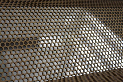 昆士蘭大學材料工程專業(yè) 聚焦金屬材料方向的課程深度與難度解析